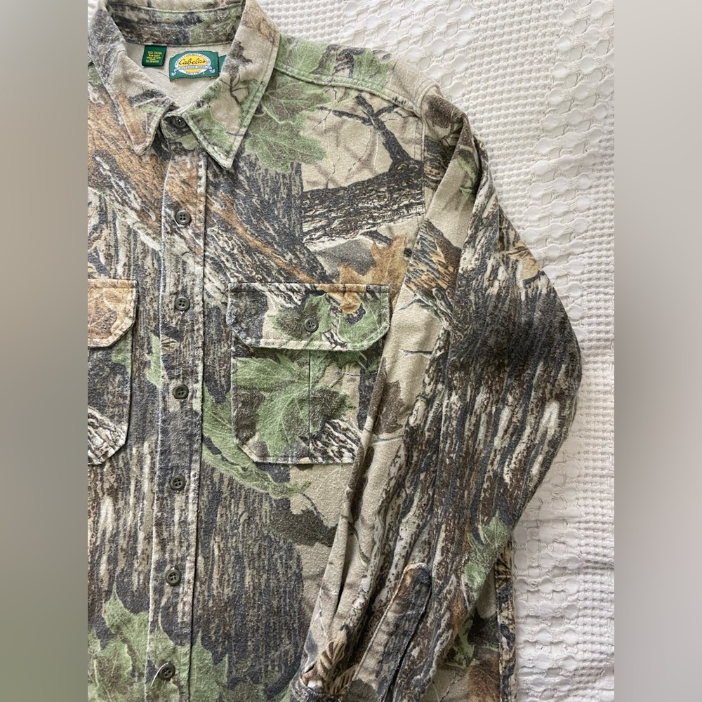 Vintage Cabela’s Camo Button Up